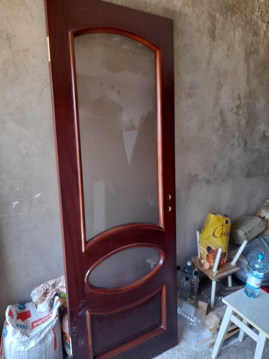 продам дверное полотно