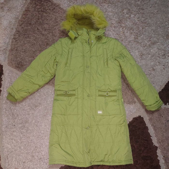 Продам зимний пуховик