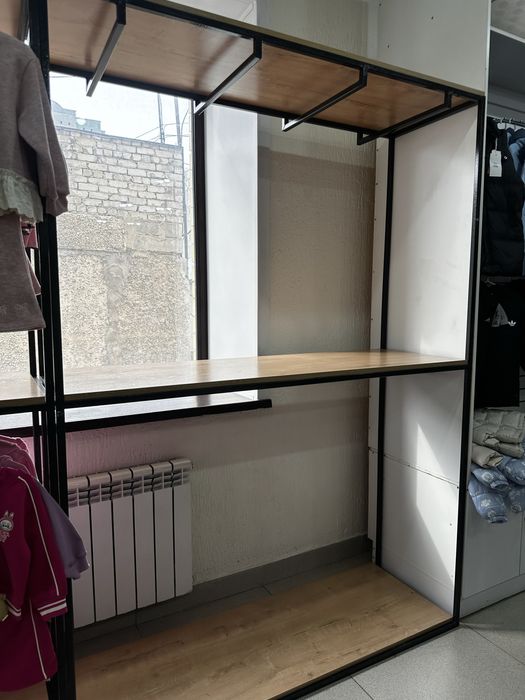 Продам срочно шкафы, рейлы, полки