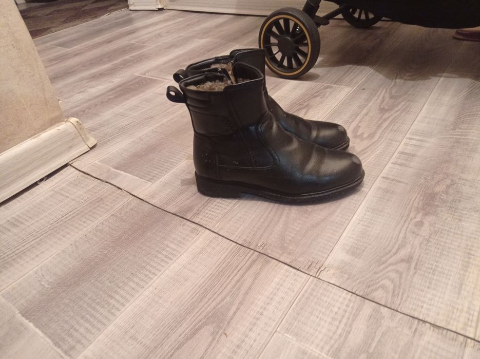 Ботинки мальчик и девочка