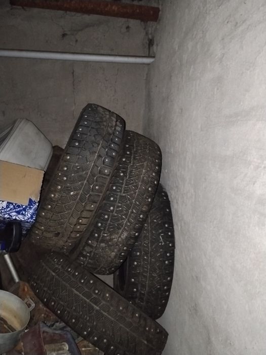 Продам резину на13