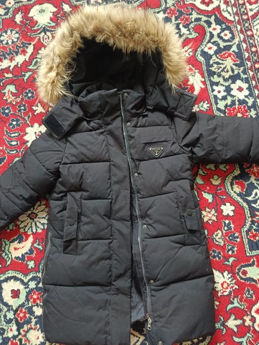 Продам зимнюю детскую куртку