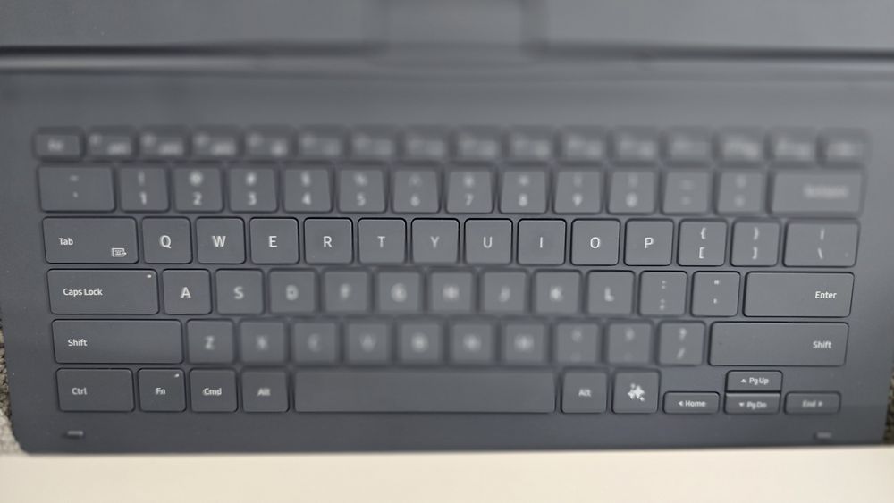 Husa cu tastatura Book Cover Keyboard SAMSUNG Galaxy Tab S11 Ultra