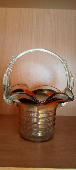 Вазочка для угощений