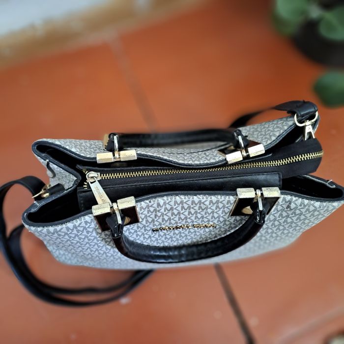 Сумка жаңа ақшыл түс