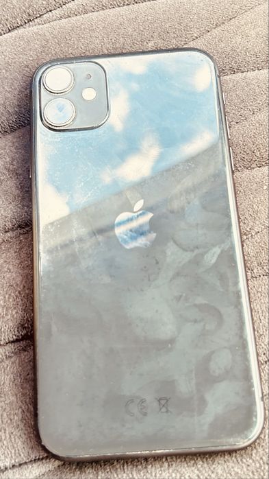 Продам iphone 11