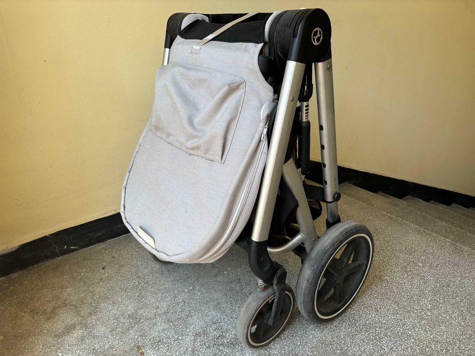 Сгъваема бебешка и детска количка Cybex Gold