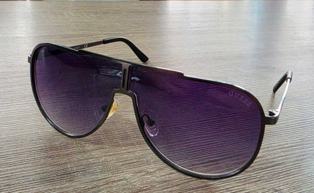 Guess GF0199  унисекс слънчеви очила
