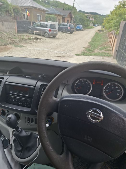 Duba Nissan primastar