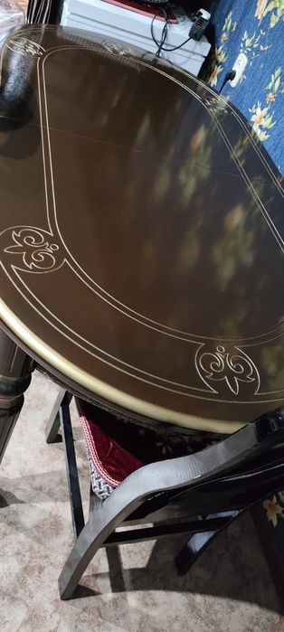 Продам стол со стульями