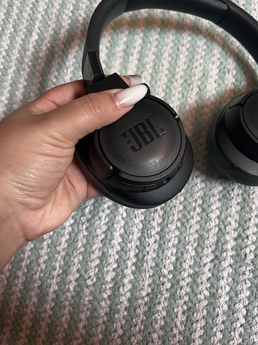 Casti JBL tune 720 BT