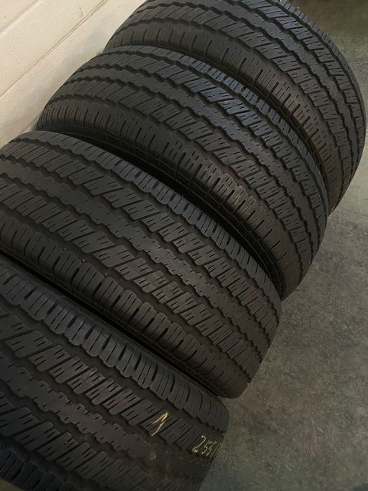 255 70 16 Continental allseassons