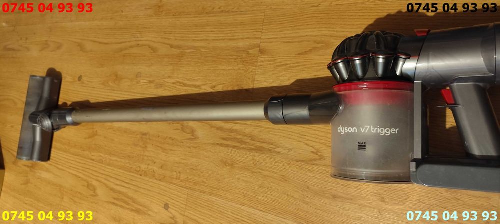 aspirator DYSON V7 perfect functional se vinde ca in imagini fara incarcator