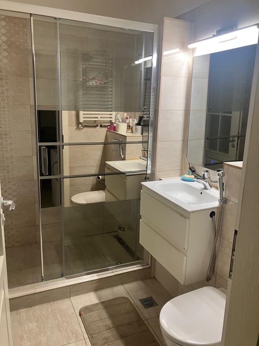 Apartament 3 camere ,ultracentral,garaj ,boxa