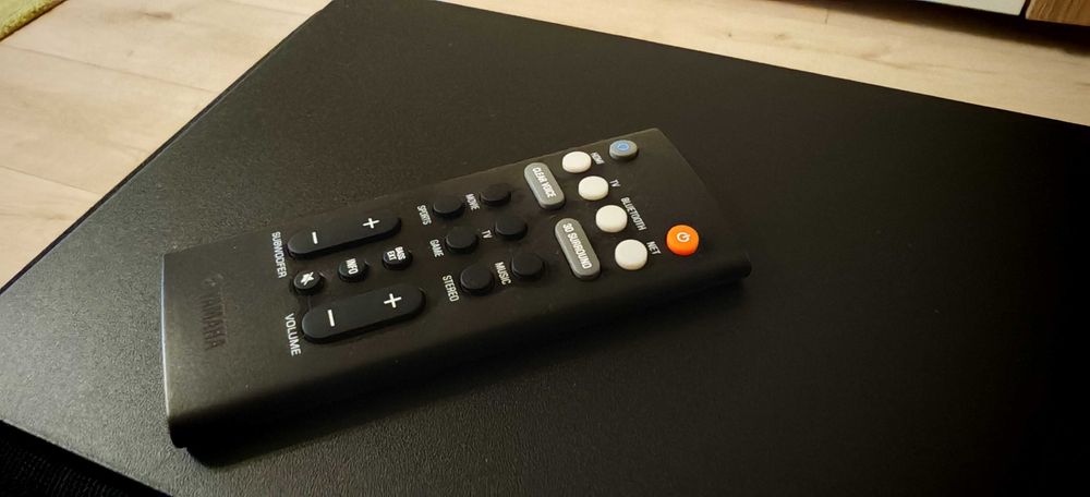 Vand soundbar Yamaha YAS-209 – stare impecabila, ca nou