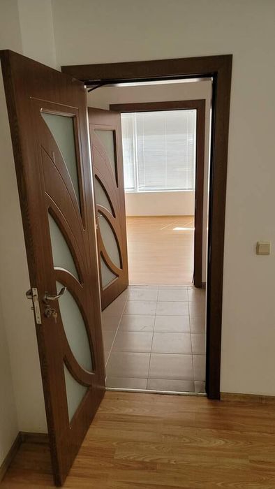 Продава се Двустаен апартамент в Бургас, Меден рудник - зона Г - 47 кв.м за 1298 €/кв.м - Снимка #2