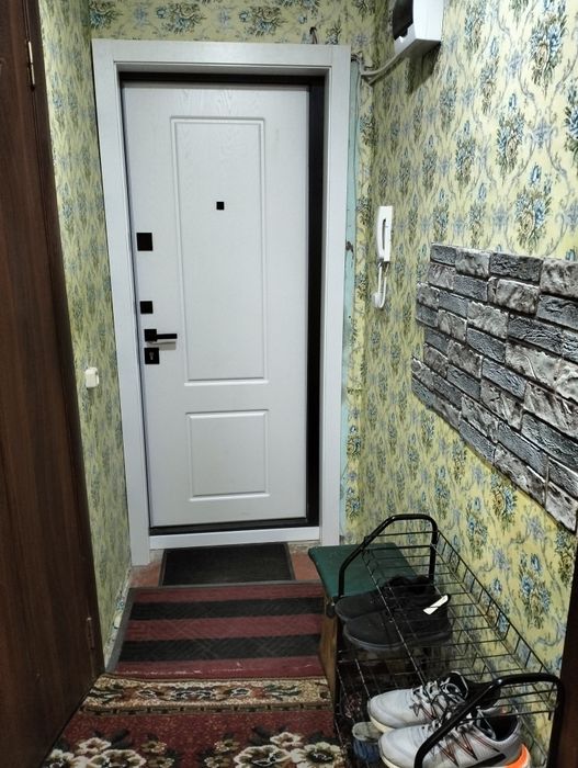 Продам квартиру 3 комнатную