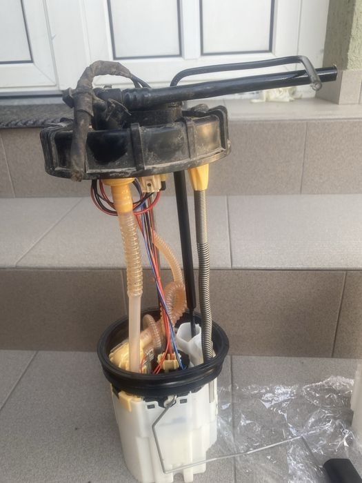 Pompa  rezervor VW T6 7E0 VW Amarok 2H6