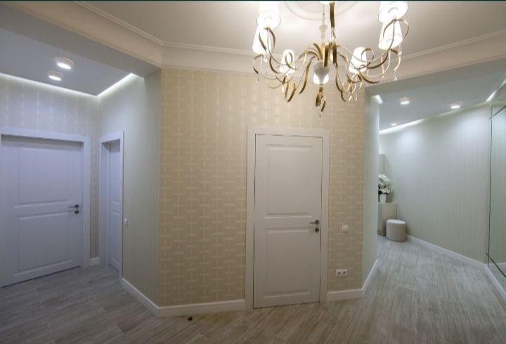 Качественная поклейка обоев