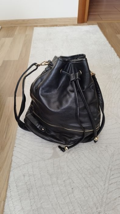 Дамски чанти и раница