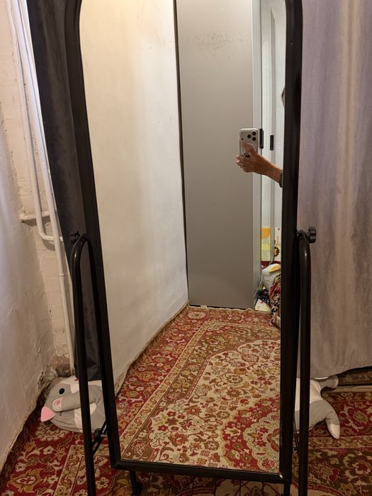 Продам зеркало  напольное