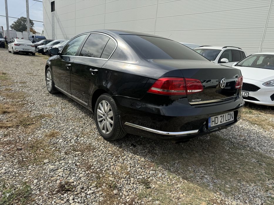 VOLKSWAGEN Passat 2012 — imagine 4