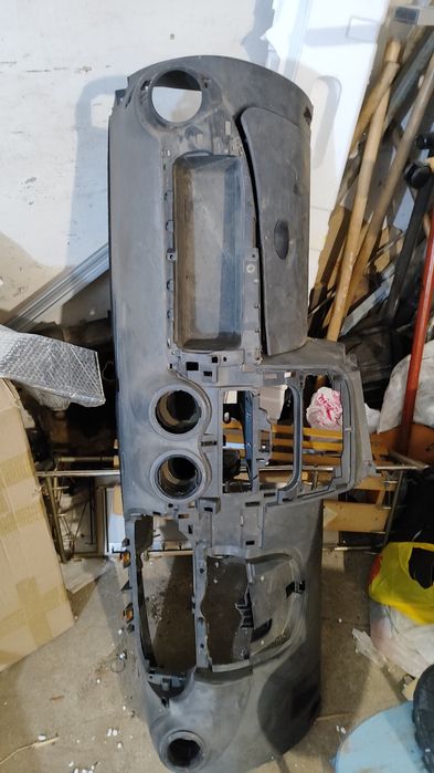 Панель от Ларгус