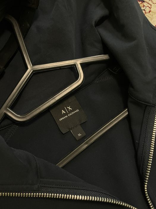 Продам Armani Exchange