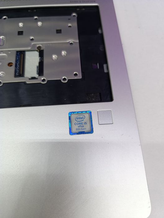 Dezmembrez hp 840 g5 display bun