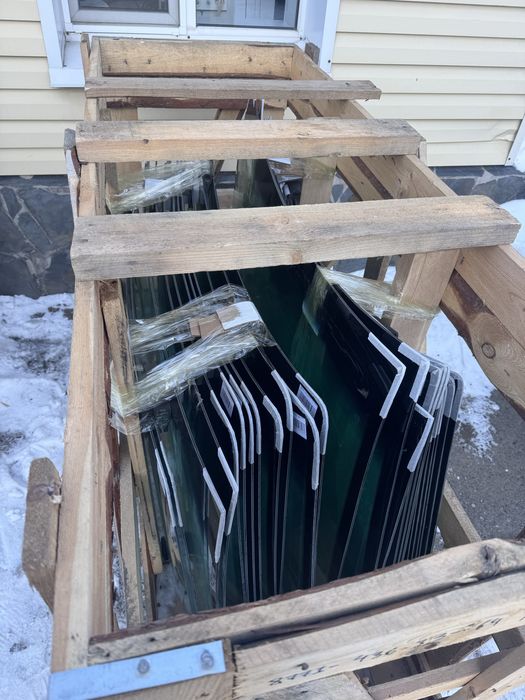 Автомобильные/Лобовые стекла