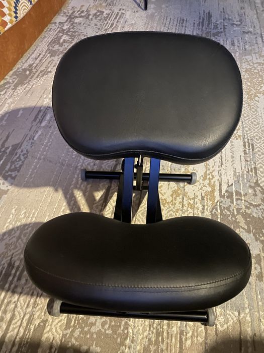 Продам ортопедический коленный стул