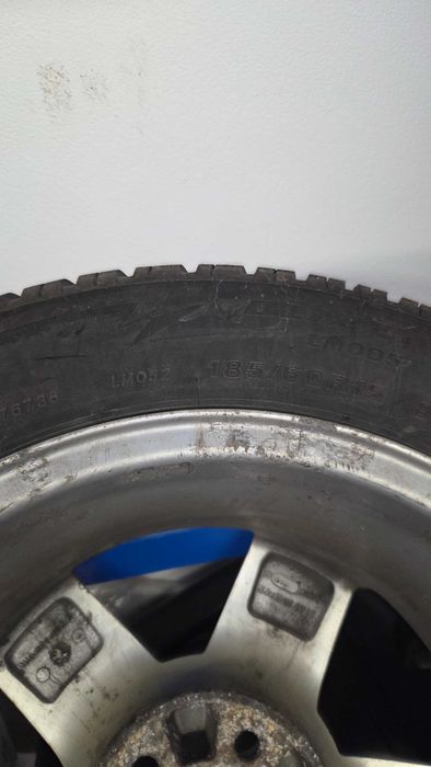 4 зимни гуми Bridgestone Blizzak LM005 185/60 R15 с алуминиеви джанти