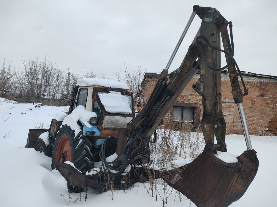 Продам ЮМЗ экскаватор