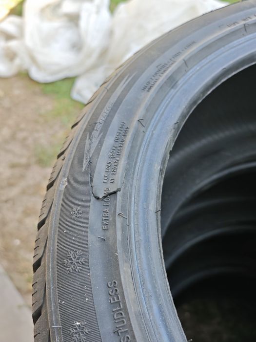 Зимняя резина 235/45/R18