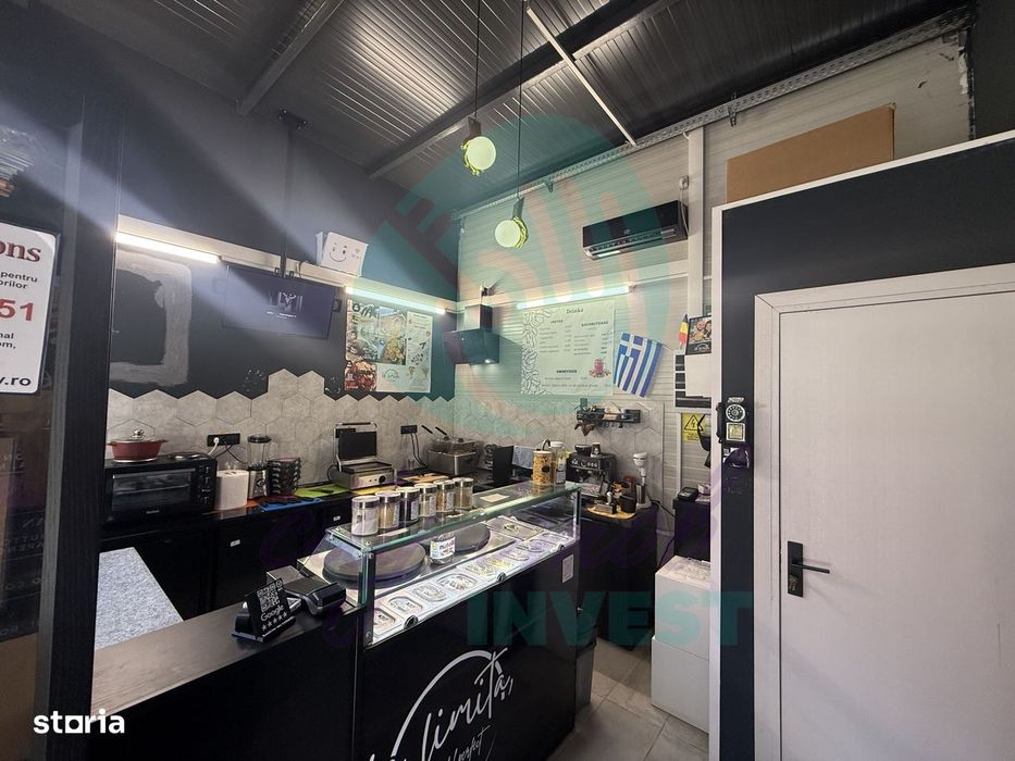 SPATIU comercial vis-a-vis de Tribunal