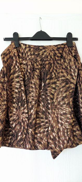 Пола Zara, размер S