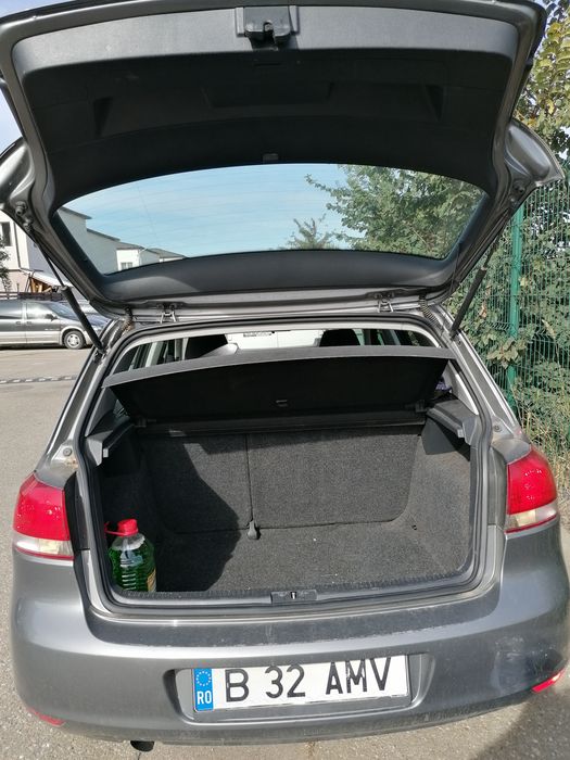 Volkswagen Golf 6 – 1.6 TDI, 105 CP – An 2012