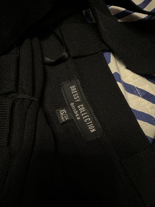 Рокля Bershka XS размер