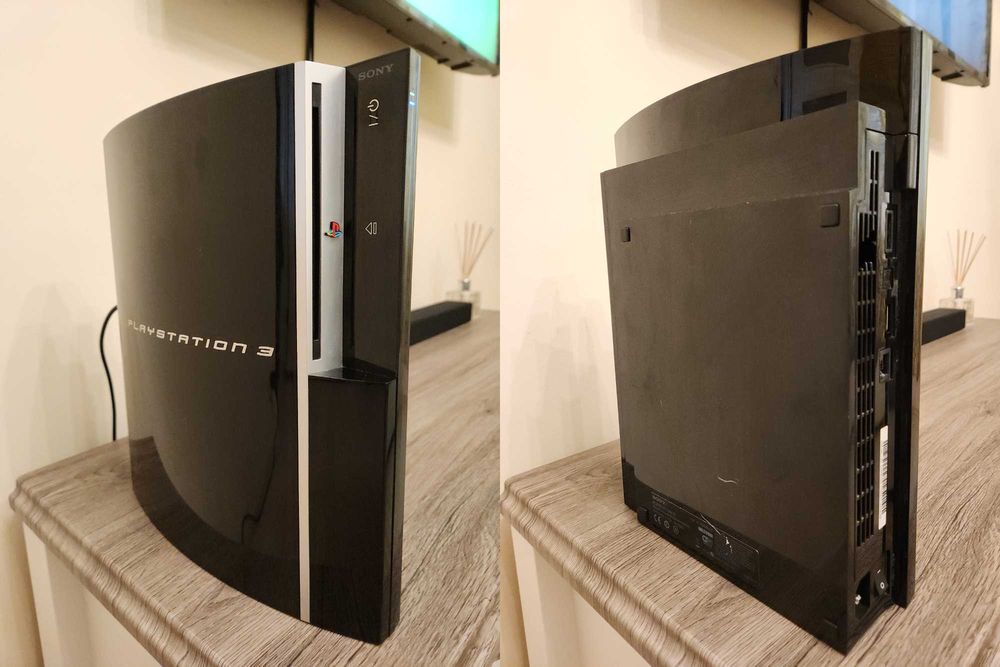 PlayStation 3 (PS3) 120GB (CECHL03) - Modat, Complet functional