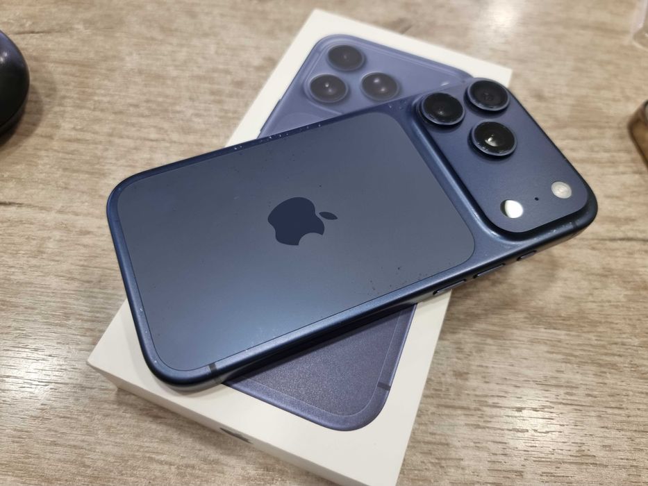 Apple iPhone 17 Pro 256GB 100% батерия