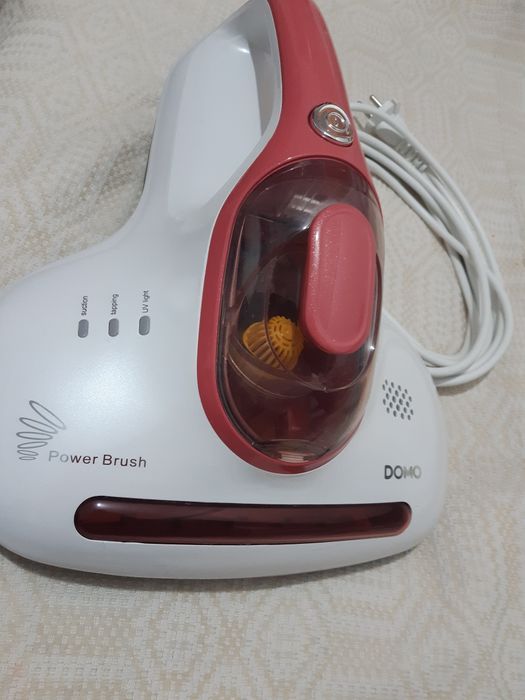 Aspirator multifuncțional cu lampa UV