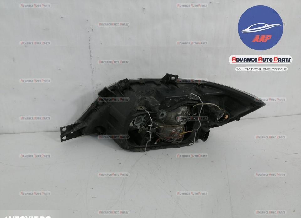 Far dreapta cu halogen originala Mercedes-Benz  Sprinter  1 903 [1995