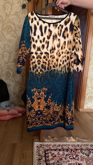 Платье несколько видов новые