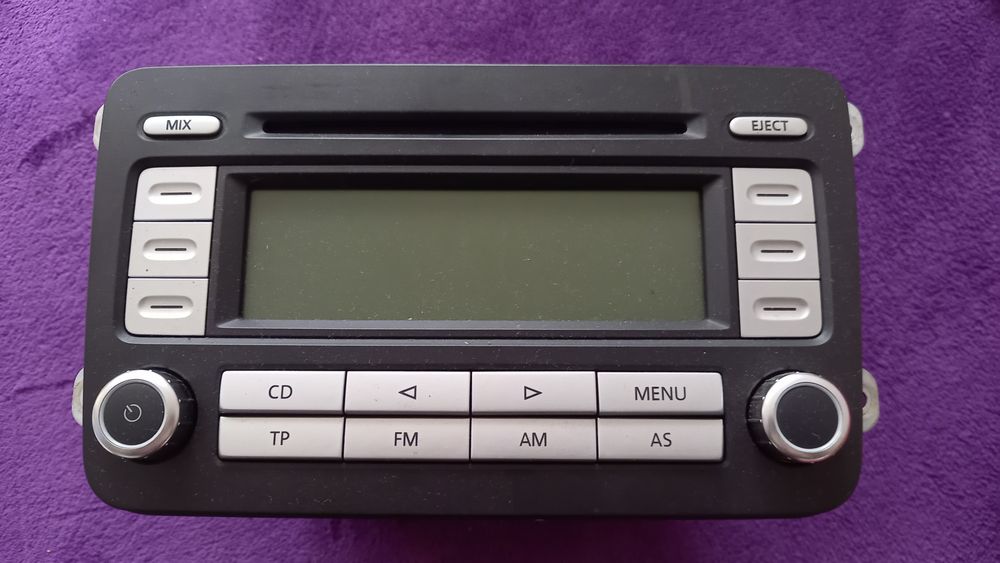 Cdplayer original RCD300 cu BT pt VW