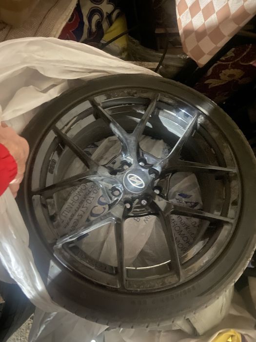 Титановый диски