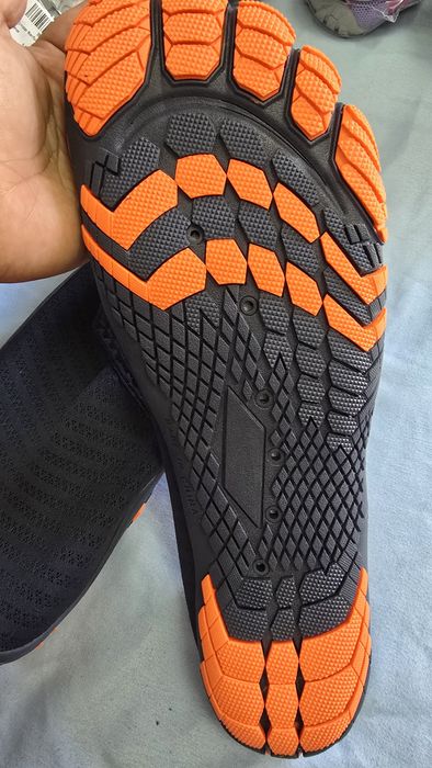 Adidasi barefoot, marime 48