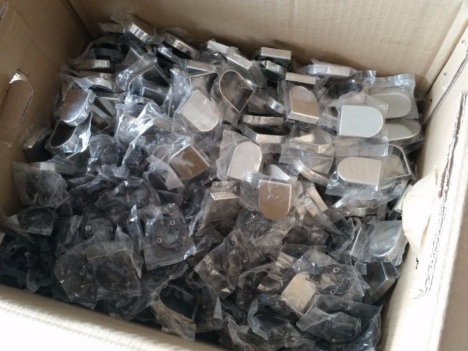 Панти за мебели и стъкло