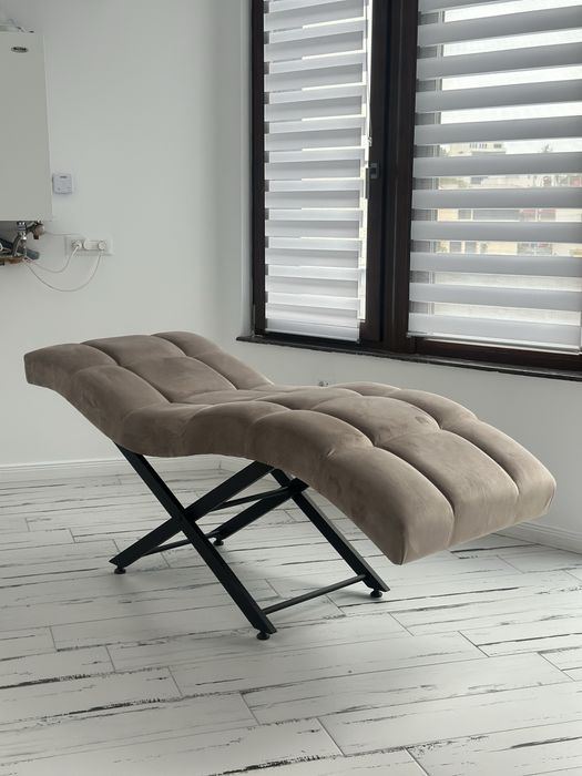 Pat cosmetic tapitat cu catifea culoare taupe