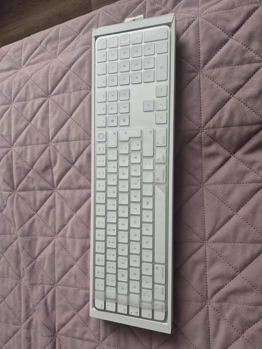 Magic Keyboard with Touch Id