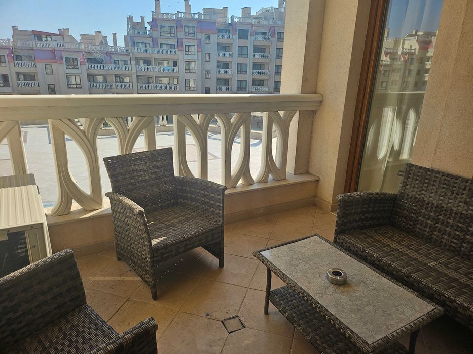 Продава се Двустаен апартамент в Варна, Аспарухово - 81 кв.м за 1544 €/кв.м - Снимка #7